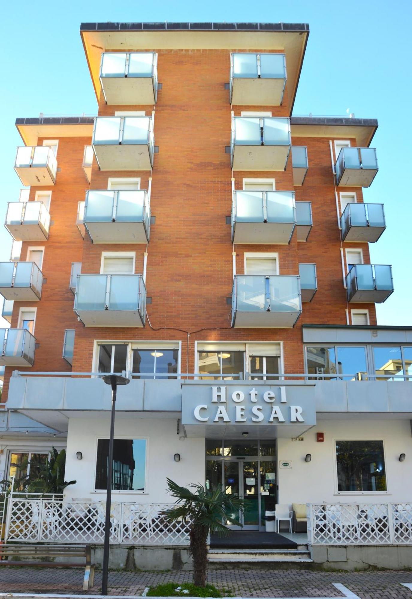 Hotel Caesar ペザロ エクステリア 写真